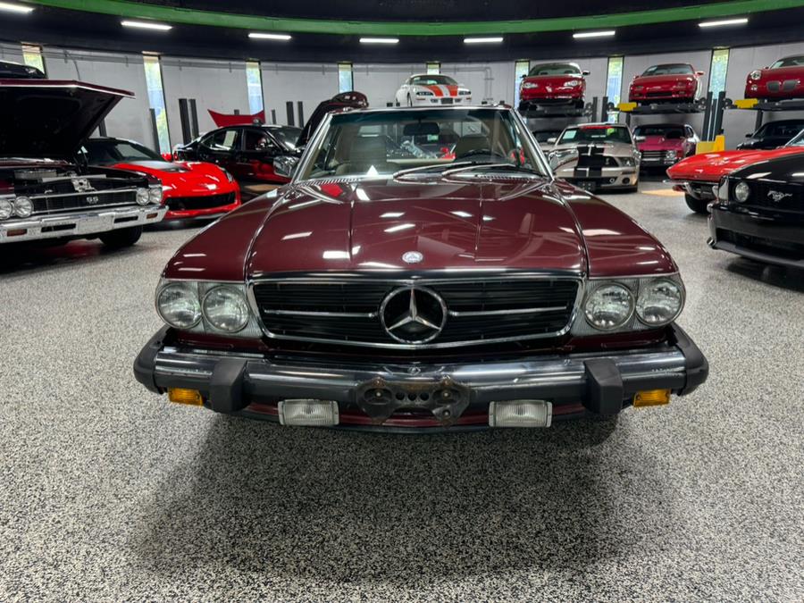 1986 Mercedes-Benz 560 Series 2dr Convertible 560SL, available for sale in Oxford, Connecticut | Buonauto Enterprises. Oxford, Connecticut 1986 Mercedes-Benz 560 Series 2dr Convertible 560SL, available for sale in Oxford, Connecticut | Buonauto Enterprises. Oxford, Connecticut