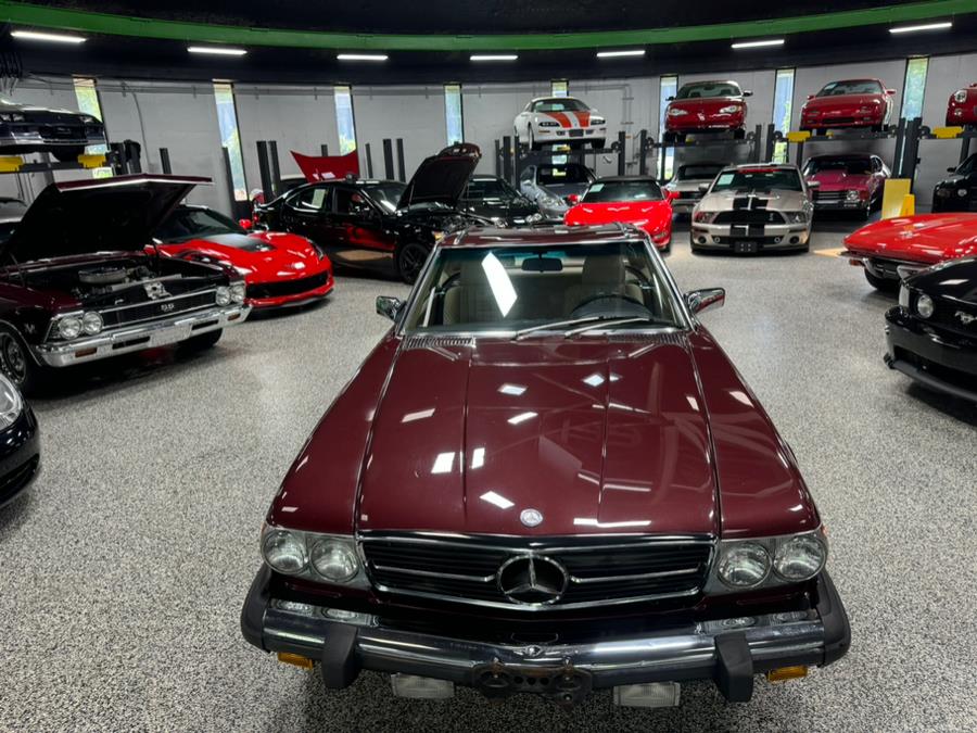 1986 Mercedes-Benz 560 Series 2dr Convertible 560SL, available for sale in Oxford, Connecticut | Buonauto Enterprises. Oxford, Connecticut 1986 Mercedes-Benz 560 Series 2dr Convertible 560SL, available for sale in Oxford, Connecticut | Buonauto Enterprises. Oxford, Connecticut
