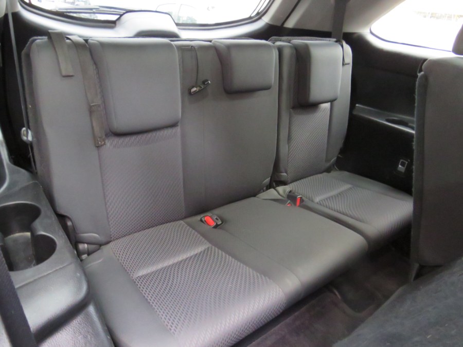 2018 Toyota Highlander LE, available for sale in Middle Village, New York | Road Masters II INC. Middle Village, New York 2018 Toyota Highlander LE, available for sale in Middle Village, New York | Road Masters II INC. Middle Village, New York