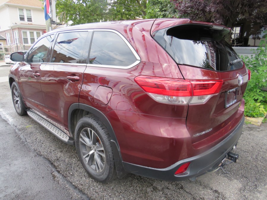 2018 Toyota Highlander LE, available for sale in Middle Village, New York | Road Masters II INC. Middle Village, New York 2018 Toyota Highlander LE, available for sale in Middle Village, New York | Road Masters II INC. Middle Village, New York