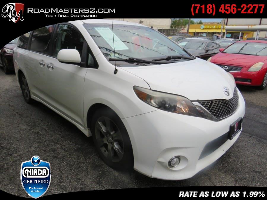 Used 2014 Toyota Sienna in Middle Village, New York | Road Masters II INC. Middle Village, New York
