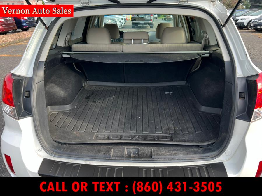 2014 Subaru Outback 4dr Wgn H4 Auto 2.5i Premium, available for sale in Manchester, Connecticut | Vernon Auto Sale & Service. Manchester, Connecticut 2014 Subaru Outback 4dr Wgn H4 Auto 2.5i Premium, available for sale in Manchester, Connecticut | Vernon Auto Sale & Service. Manchester, Connecticut