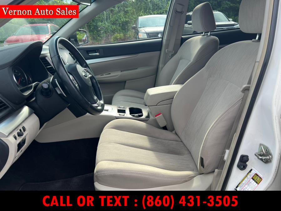 2014 Subaru Outback 4dr Wgn H4 Auto 2.5i Premium, available for sale in Manchester, Connecticut | Vernon Auto Sale & Service. Manchester, Connecticut 2014 Subaru Outback 4dr Wgn H4 Auto 2.5i Premium, available for sale in Manchester, Connecticut | Vernon Auto Sale & Service. Manchester, Connecticut