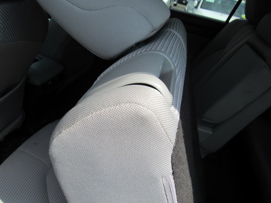 2022 Toyota Highlander L, available for sale in Worcester, Massachusetts | Hilario's Auto Sales Inc.. Worcester, Massachusetts 2022 Toyota Highlander L, available for sale in Worcester, Massachusetts | Hilario's Auto Sales Inc.. Worcester, Massachusetts