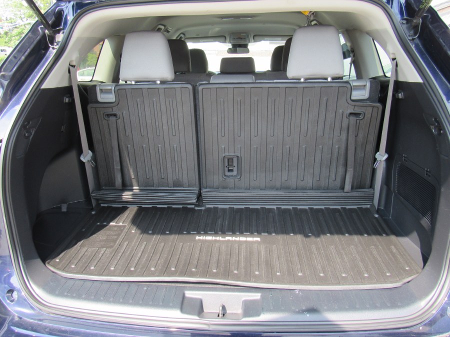 2022 Toyota Highlander L, available for sale in Worcester, Massachusetts | Hilario's Auto Sales Inc.. Worcester, Massachusetts 2022 Toyota Highlander L, available for sale in Worcester, Massachusetts | Hilario's Auto Sales Inc.. Worcester, Massachusetts