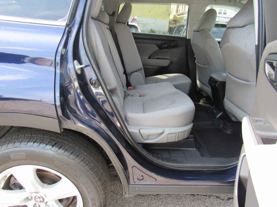 2022 Toyota Highlander L, available for sale in Worcester, Massachusetts | Hilario's Auto Sales Inc.. Worcester, Massachusetts 2022 Toyota Highlander L, available for sale in Worcester, Massachusetts | Hilario's Auto Sales Inc.. Worcester, Massachusetts