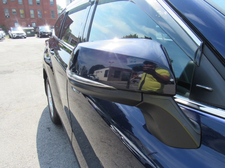 2022 Toyota Highlander L, available for sale in Worcester, Massachusetts | Hilario's Auto Sales Inc.. Worcester, Massachusetts 2022 Toyota Highlander L, available for sale in Worcester, Massachusetts | Hilario's Auto Sales Inc.. Worcester, Massachusetts