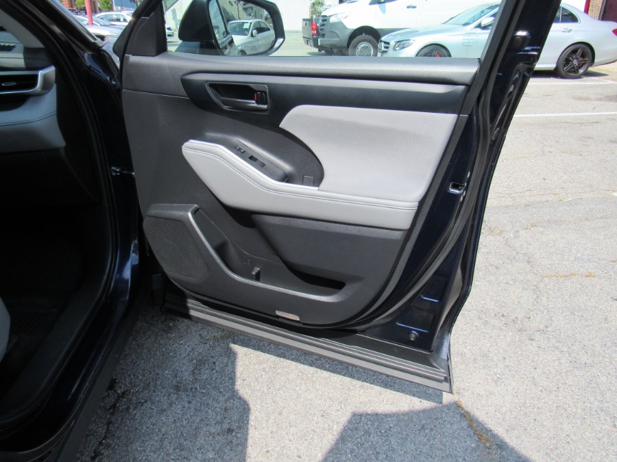 2022 Toyota Highlander L, available for sale in Worcester, Massachusetts | Hilario's Auto Sales Inc.. Worcester, Massachusetts 2022 Toyota Highlander L, available for sale in Worcester, Massachusetts | Hilario's Auto Sales Inc.. Worcester, Massachusetts
