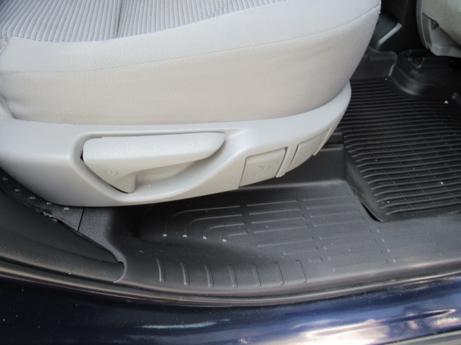 2022 Toyota Highlander L, available for sale in Worcester, Massachusetts | Hilario's Auto Sales Inc.. Worcester, Massachusetts 2022 Toyota Highlander L, available for sale in Worcester, Massachusetts | Hilario's Auto Sales Inc.. Worcester, Massachusetts