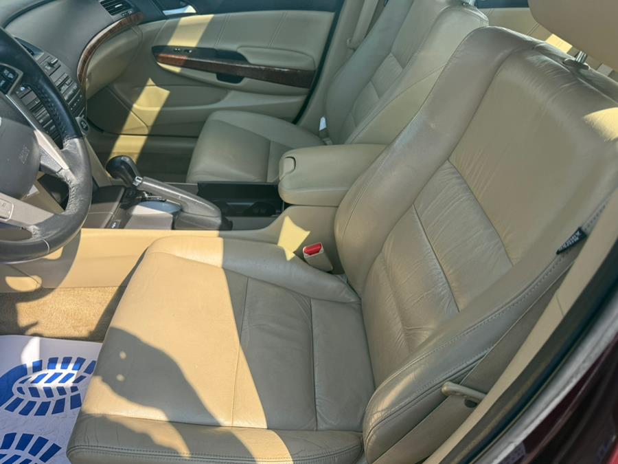 2011 Honda Accord Sdn exl, available for sale in Bridgeport, Connecticut | CT Auto. Bridgeport, Connecticut 2011 Honda Accord Sdn exl, available for sale in Bridgeport, Connecticut | CT Auto. Bridgeport, Connecticut