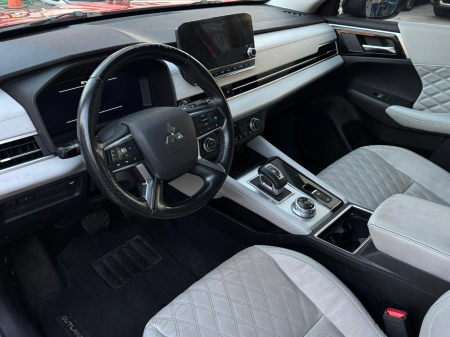 2022 Mitsubishi Outlander SEL Special Edition S-AWC, available for sale in Brooklyn, New York | Carsbuck Inc.. Brooklyn, New York 2022 Mitsubishi Outlander SEL Special Edition S-AWC, available for sale in Brooklyn, New York | Carsbuck Inc.. Brooklyn, New York