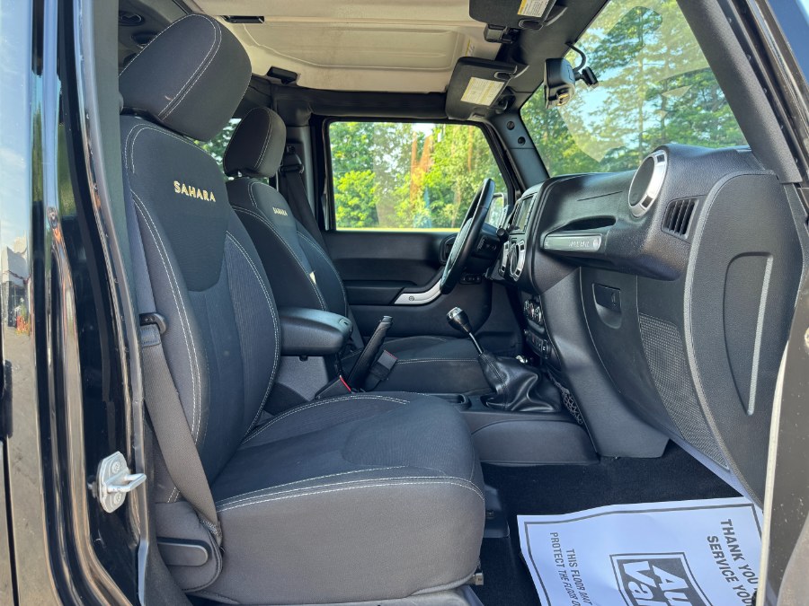 2015 Jeep Wrangler Unlimited 4WD 4dr Sahara, available for sale in Ortonville, Michigan | Marsh Auto Sales LLC. Ortonville, Michigan 2015 Jeep Wrangler Unlimited 4WD 4dr Sahara, available for sale in Ortonville, Michigan | Marsh Auto Sales LLC. Ortonville, Michigan