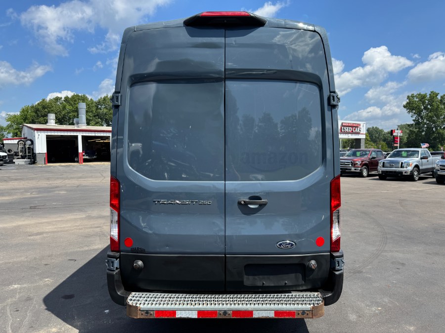 2019 Ford Transit Van T-250 148" EL Hi Rf 9000 GVWR Sliding RH Dr, available for sale in Ortonville, Michigan | Marsh Auto Sales LLC. Ortonville, Michigan 2019 Ford Transit Van T-250 148" EL Hi Rf 9000 GVWR Sliding RH Dr, available for sale in Ortonville, Michigan | Marsh Auto Sales LLC. Ortonville, Michigan