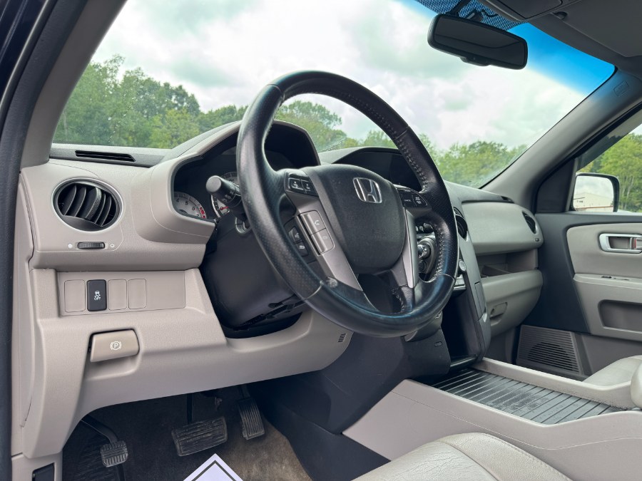 2013 Honda Pilot 4WD 4dr EX-L, available for sale in Ortonville, Michigan | Marsh Auto Sales LLC. Ortonville, Michigan 2013 Honda Pilot 4WD 4dr EX-L, available for sale in Ortonville, Michigan | Marsh Auto Sales LLC. Ortonville, Michigan