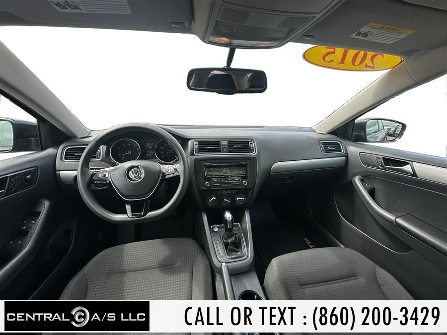 2015 Volkswagen Jetta Sedan 4dr Auto 1.8T SE w/Connectivity/Navigation PZEV, available for sale in East Windsor, Connecticut | Central A/S LLC. East Windsor, Connecticut 2015 Volkswagen Jetta Sedan 4dr Auto 1.8T SE w/Connectivity/Navigation PZEV, available for sale in East Windsor, Connecticut | Central A/S LLC. East Windsor, Connecticut