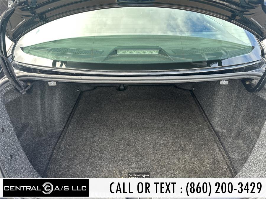 2015 Volkswagen Jetta Sedan 4dr Auto 1.8T SE w/Connectivity/Navigation PZEV, available for sale in East Windsor, Connecticut | Central A/S LLC. East Windsor, Connecticut 2015 Volkswagen Jetta Sedan 4dr Auto 1.8T SE w/Connectivity/Navigation PZEV, available for sale in East Windsor, Connecticut | Central A/S LLC. East Windsor, Connecticut