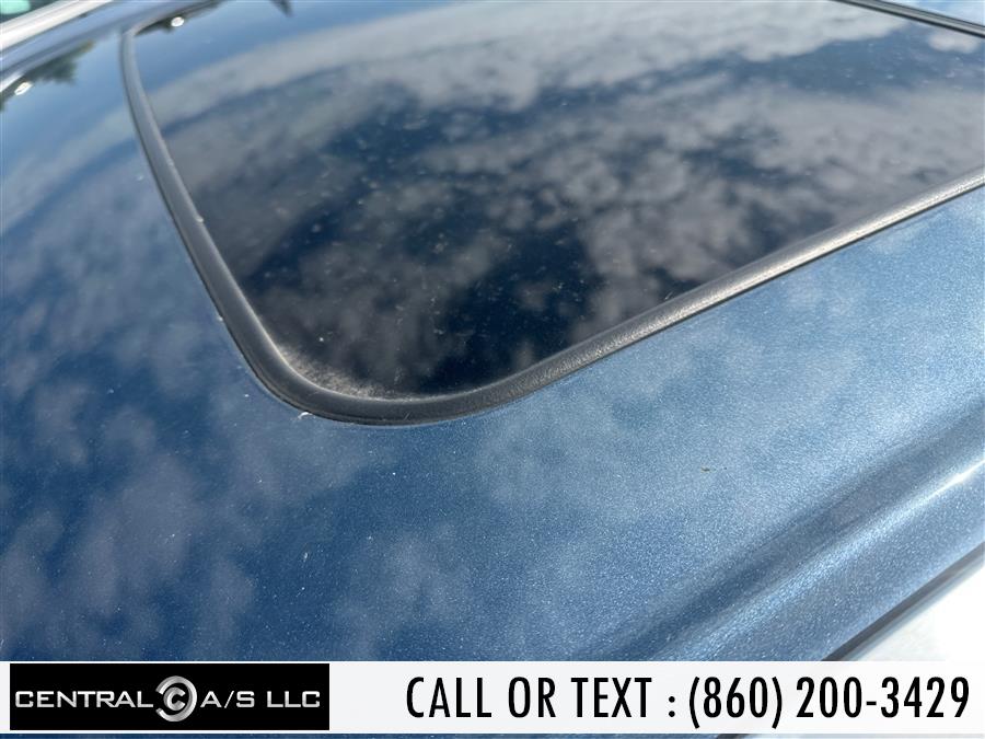 2014 Toyota Highlander AWD 4dr V6 XLE (Natl), available for sale in East Windsor, Connecticut | Central A/S LLC. East Windsor, Connecticut 2014 Toyota Highlander AWD 4dr V6 XLE (Natl), available for sale in East Windsor, Connecticut | Central A/S LLC. East Windsor, Connecticut
