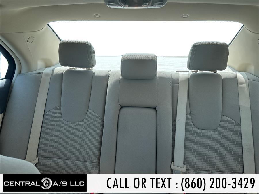 2012 Ford Fusion 4dr Sdn SE FWD, available for sale in East Windsor, Connecticut | Central A/S LLC. East Windsor, Connecticut 2012 Ford Fusion 4dr Sdn SE FWD, available for sale in East Windsor, Connecticut | Central A/S LLC. East Windsor, Connecticut