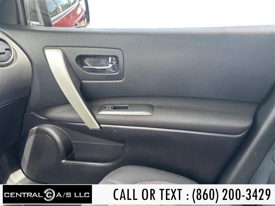 2013 Nissan Rogue AWD 4dr SL, available for sale in East Windsor, Connecticut | Central A/S LLC. East Windsor, Connecticut 2013 Nissan Rogue AWD 4dr SL, available for sale in East Windsor, Connecticut | Central A/S LLC. East Windsor, Connecticut