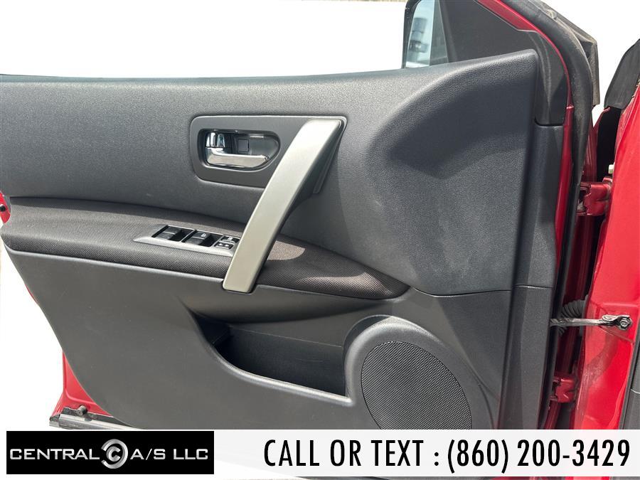2013 Nissan Rogue AWD 4dr SL, available for sale in East Windsor, Connecticut | Central A/S LLC. East Windsor, Connecticut 2013 Nissan Rogue AWD 4dr SL, available for sale in East Windsor, Connecticut | Central A/S LLC. East Windsor, Connecticut