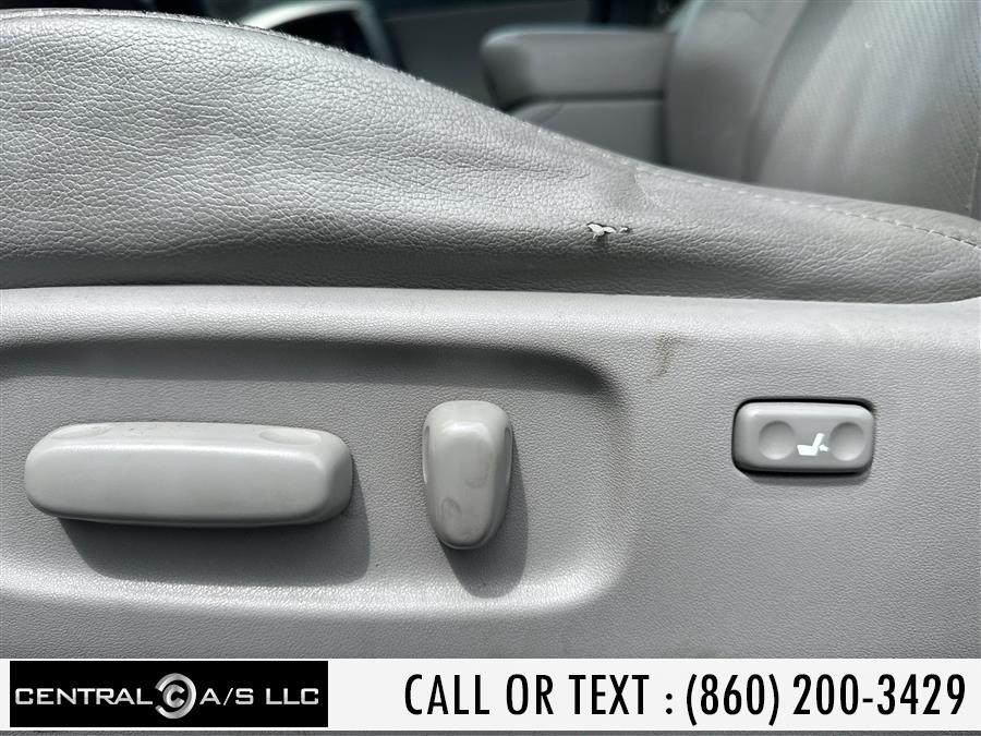 2011 Toyota RAV4 4WD 4dr 4-cyl 4-Spd AT Ltd (Natl), available for sale in East Windsor, Connecticut | Central A/S LLC. East Windsor, Connecticut 2011 Toyota RAV4 4WD 4dr 4-cyl 4-Spd AT Ltd (Natl), available for sale in East Windsor, Connecticut | Central A/S LLC. East Windsor, Connecticut