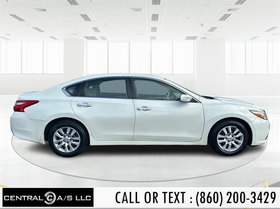 2016 Nissan Altima 4dr Sdn I4 2.5 SL, available for sale in East Windsor, Connecticut | Central A/S LLC. East Windsor, Connecticut 2016 Nissan Altima 4dr Sdn I4 2.5 SL, available for sale in East Windsor, Connecticut | Central A/S LLC. East Windsor, Connecticut