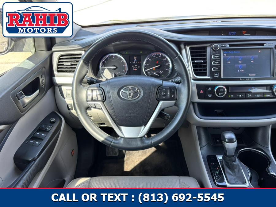 2016 Toyota Highlander FWD 4dr V6 Limited (Natl), available for sale in Winter Park, Florida | Rahib Motors. Winter Park, Florida 2016 Toyota Highlander FWD 4dr V6 Limited (Natl), available for sale in Winter Park, Florida | Rahib Motors. Winter Park, Florida