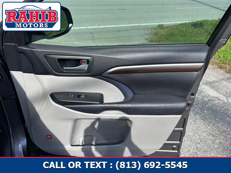 2016 Toyota Highlander FWD 4dr V6 Limited (Natl), available for sale in Winter Park, Florida | Rahib Motors. Winter Park, Florida 2016 Toyota Highlander FWD 4dr V6 Limited (Natl), available for sale in Winter Park, Florida | Rahib Motors. Winter Park, Florida