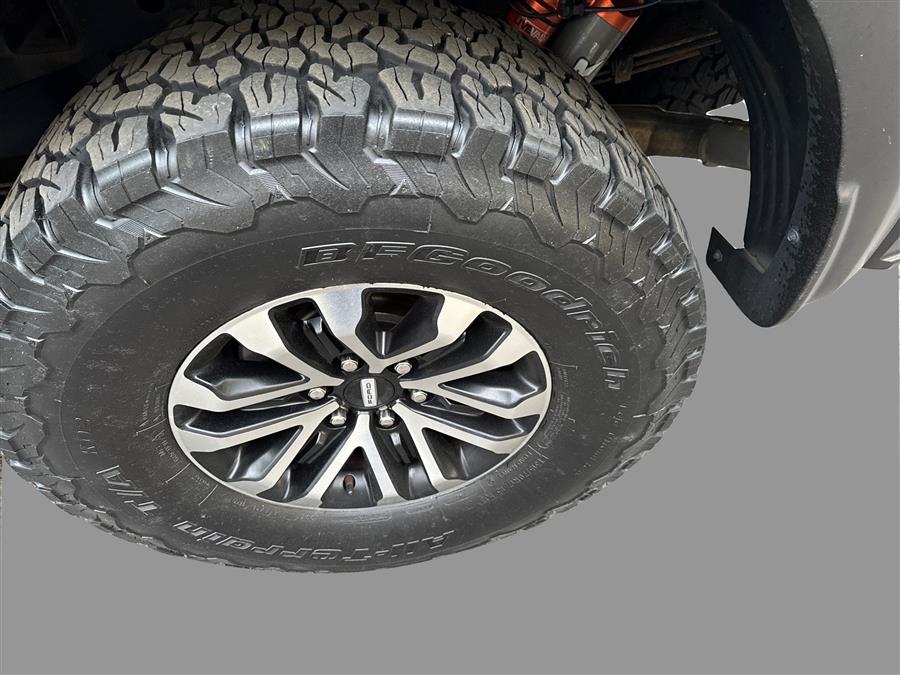 2019 Ford F-150 Raptor 4WD SuperCrew 5.5'' Box, available for sale in Canton, Connecticut | Lava Motors. Canton, Connecticut 2019 Ford F-150 Raptor 4WD SuperCrew 5.5'' Box, available for sale in Canton, Connecticut | Lava Motors. Canton, Connecticut