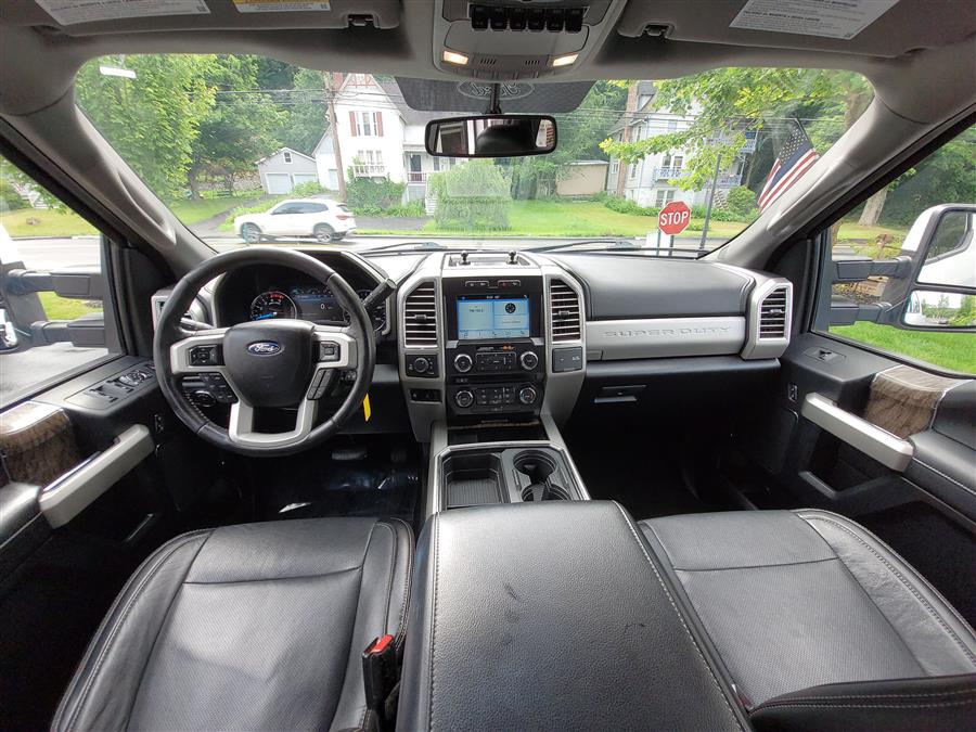2017 Ford Super Duty F-250 SRW Lariat 4WD SuperCab 8'' Box, available for sale in Canton, Connecticut | Lava Motors. Canton, Connecticut 2017 Ford Super Duty F-250 SRW Lariat 4WD SuperCab 8'' Box, available for sale in Canton, Connecticut | Lava Motors. Canton, Connecticut