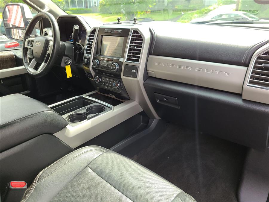 2017 Ford Super Duty F-250 SRW Lariat 4WD SuperCab 8'' Box, available for sale in Canton, Connecticut | Lava Motors. Canton, Connecticut 2017 Ford Super Duty F-250 SRW Lariat 4WD SuperCab 8'' Box, available for sale in Canton, Connecticut | Lava Motors. Canton, Connecticut