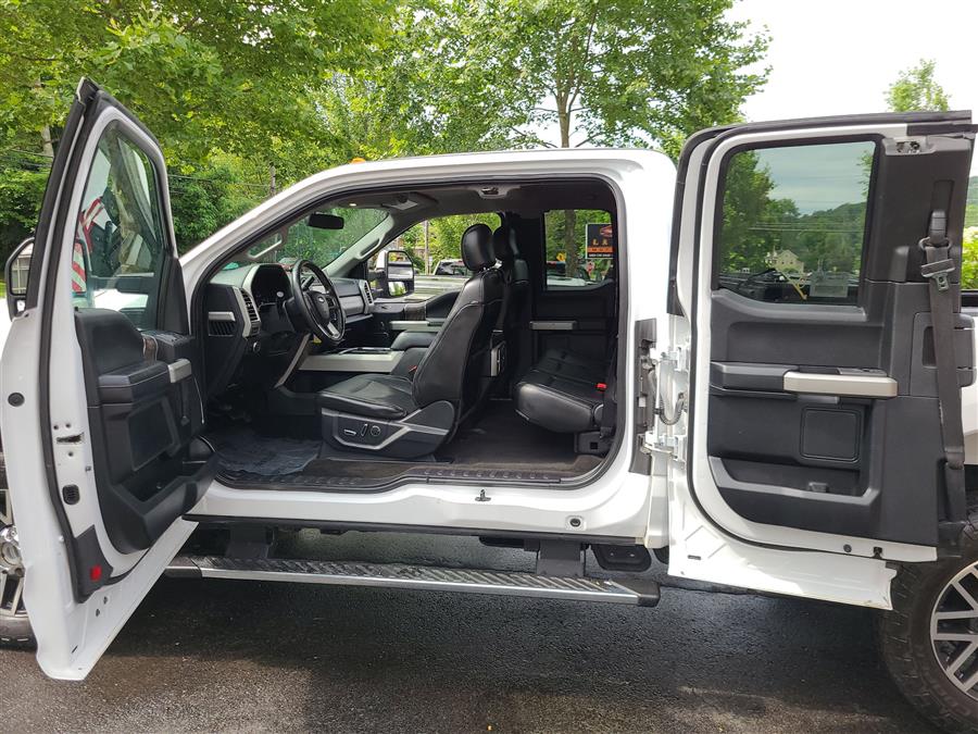 2017 Ford Super Duty F-250 SRW Lariat 4WD SuperCab 8'' Box, available for sale in Canton, Connecticut | Lava Motors. Canton, Connecticut 2017 Ford Super Duty F-250 SRW Lariat 4WD SuperCab 8'' Box, available for sale in Canton, Connecticut | Lava Motors. Canton, Connecticut