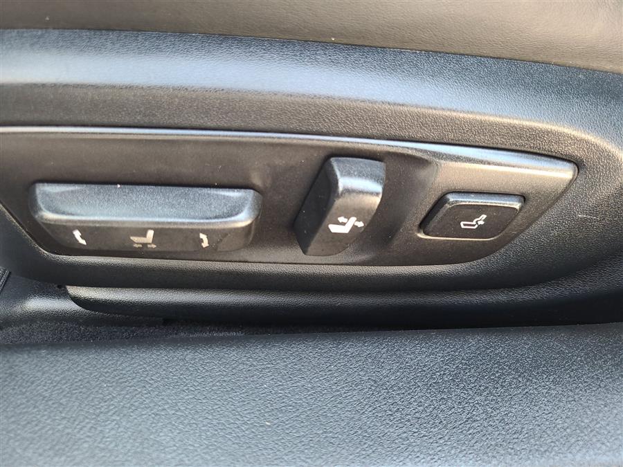 2015 Lexus GS 350 4dr Sdn AWD, available for sale in Canton, Connecticut | Lava Motors. Canton, Connecticut 2015 Lexus GS 350 4dr Sdn AWD, available for sale in Canton, Connecticut | Lava Motors. Canton, Connecticut