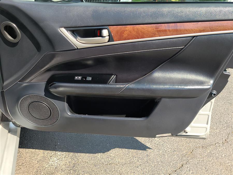 2015 Lexus GS 350 4dr Sdn AWD, available for sale in Canton, Connecticut | Lava Motors. Canton, Connecticut 2015 Lexus GS 350 4dr Sdn AWD, available for sale in Canton, Connecticut | Lava Motors. Canton, Connecticut