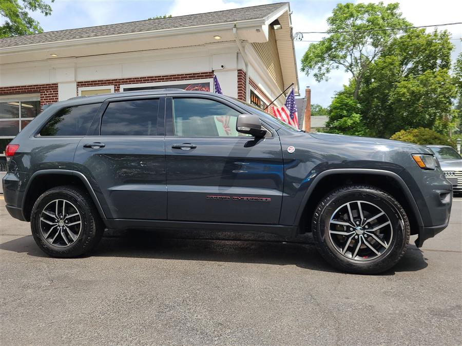 2017 Jeep Grand Cherokee Trailhawk 4x4, available for sale in Canton, Connecticut | Lava Motors. Canton, Connecticut 2017 Jeep Grand Cherokee Trailhawk 4x4, available for sale in Canton, Connecticut | Lava Motors. Canton, Connecticut