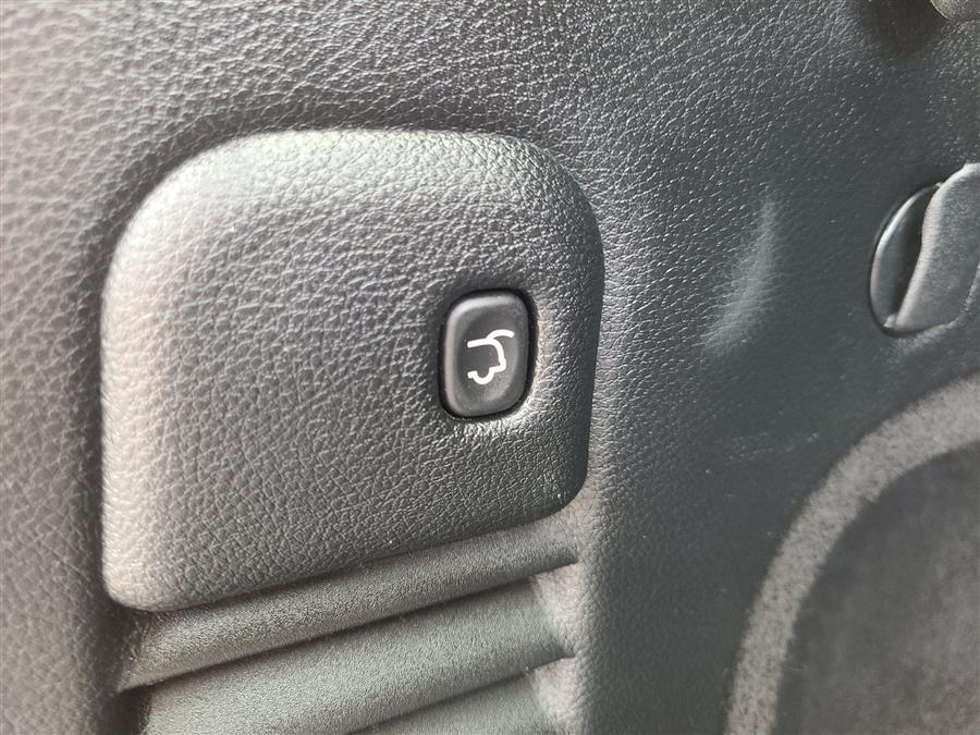 2017 Jeep Grand Cherokee Trailhawk 4x4, available for sale in Canton, Connecticut | Lava Motors. Canton, Connecticut 2017 Jeep Grand Cherokee Trailhawk 4x4, available for sale in Canton, Connecticut | Lava Motors. Canton, Connecticut