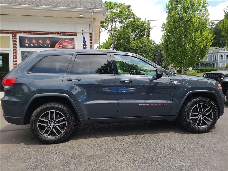 2017 Jeep Grand Cherokee Trailhawk 4x4, available for sale in Canton, Connecticut | Lava Motors. Canton, Connecticut 2017 Jeep Grand Cherokee Trailhawk 4x4, available for sale in Canton, Connecticut | Lava Motors. Canton, Connecticut