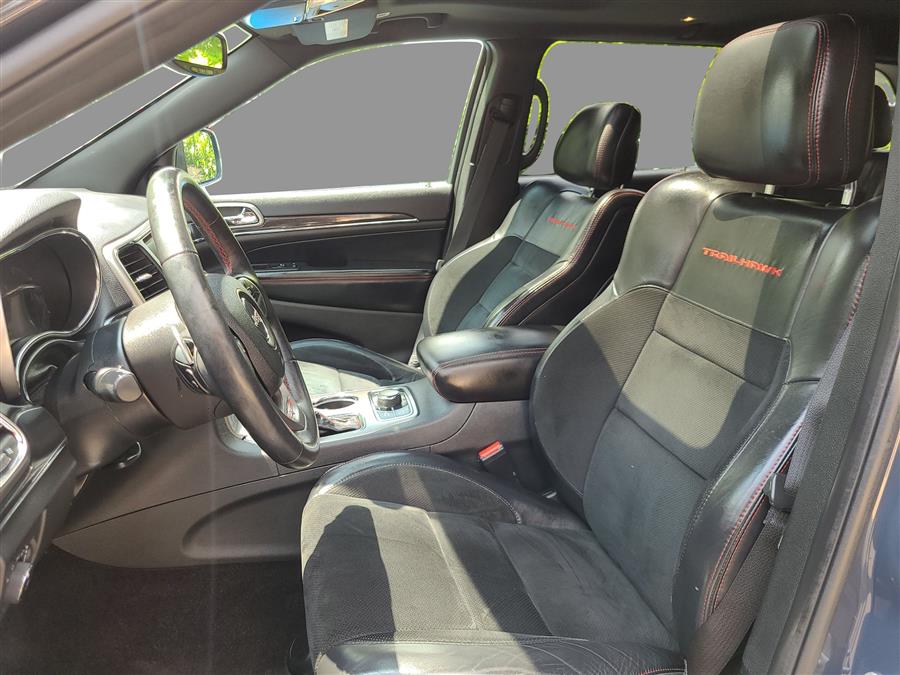2017 Jeep Grand Cherokee Trailhawk 4x4, available for sale in Canton, Connecticut | Lava Motors. Canton, Connecticut 2017 Jeep Grand Cherokee Trailhawk 4x4, available for sale in Canton, Connecticut | Lava Motors. Canton, Connecticut