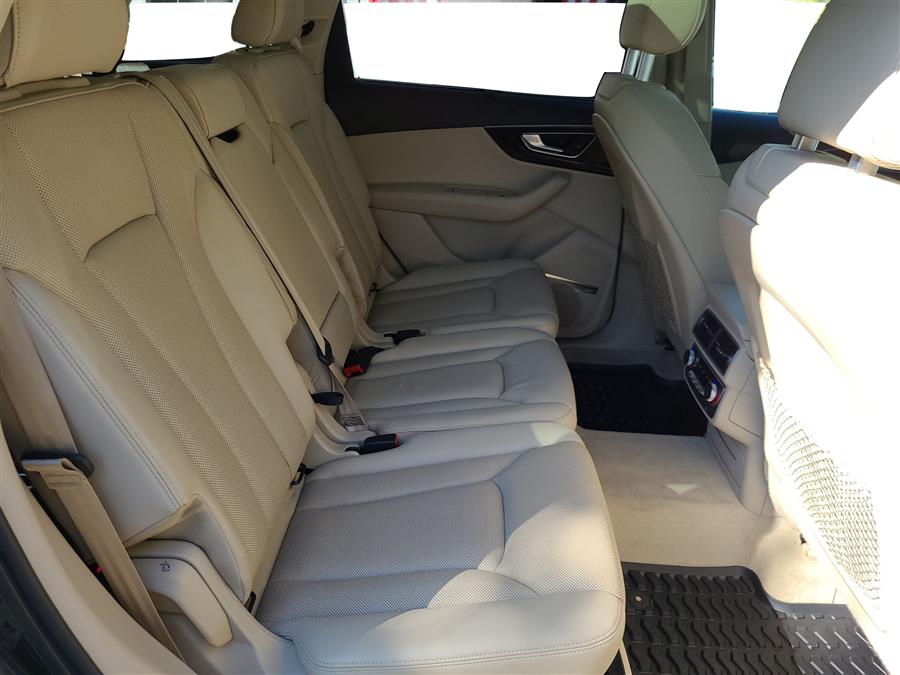 2017 Audi Q7 3.0 TFSI Prestige, available for sale in Canton, Connecticut | Lava Motors. Canton, Connecticut 2017 Audi Q7 3.0 TFSI Prestige, available for sale in Canton, Connecticut | Lava Motors. Canton, Connecticut