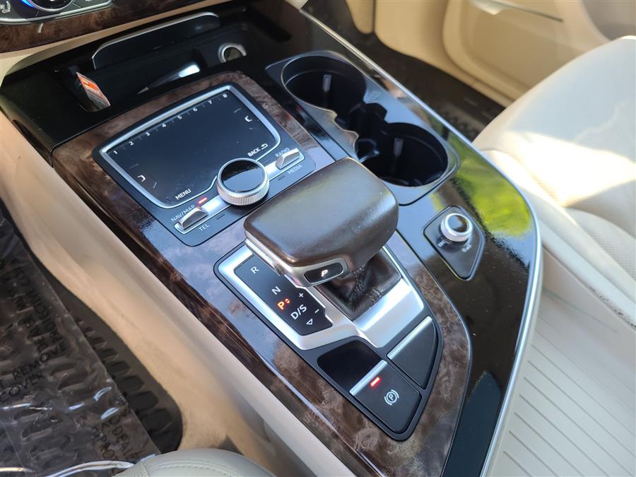 2017 Audi Q7 3.0 TFSI Prestige, available for sale in Canton, Connecticut | Lava Motors. Canton, Connecticut 2017 Audi Q7 3.0 TFSI Prestige, available for sale in Canton, Connecticut | Lava Motors. Canton, Connecticut