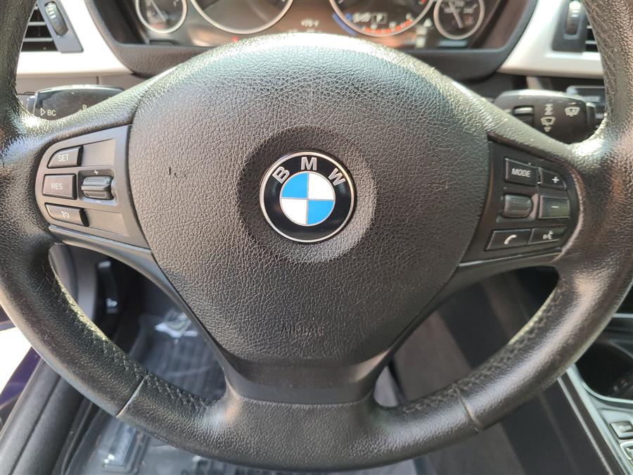 2016 BMW 3 Series 4dr Sdn 320i xDrive AWD South Africa, available for sale in Canton, Connecticut | Lava Motors. Canton, Connecticut 2016 BMW 3 Series 4dr Sdn 320i xDrive AWD South Africa, available for sale in Canton, Connecticut | Lava Motors. Canton, Connecticut