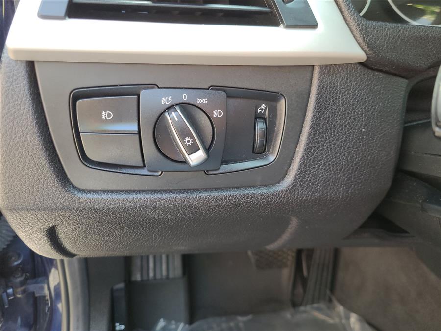 2016 BMW 3 Series 4dr Sdn 320i xDrive AWD South Africa, available for sale in Canton, Connecticut | Lava Motors. Canton, Connecticut 2016 BMW 3 Series 4dr Sdn 320i xDrive AWD South Africa, available for sale in Canton, Connecticut | Lava Motors. Canton, Connecticut