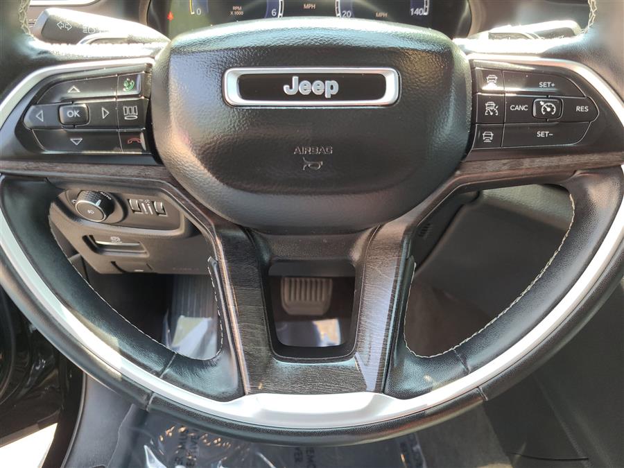 2022 Jeep Grand Cherokee L Limited 4x4, available for sale in Canton, Connecticut | Lava Motors. Canton, Connecticut 2022 Jeep Grand Cherokee L Limited 4x4, available for sale in Canton, Connecticut | Lava Motors. Canton, Connecticut