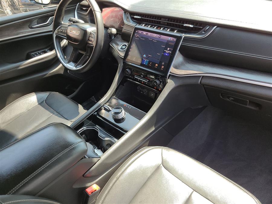 2022 Jeep Grand Cherokee L Limited 4x4, available for sale in Canton, Connecticut | Lava Motors. Canton, Connecticut 2022 Jeep Grand Cherokee L Limited 4x4, available for sale in Canton, Connecticut | Lava Motors. Canton, Connecticut
