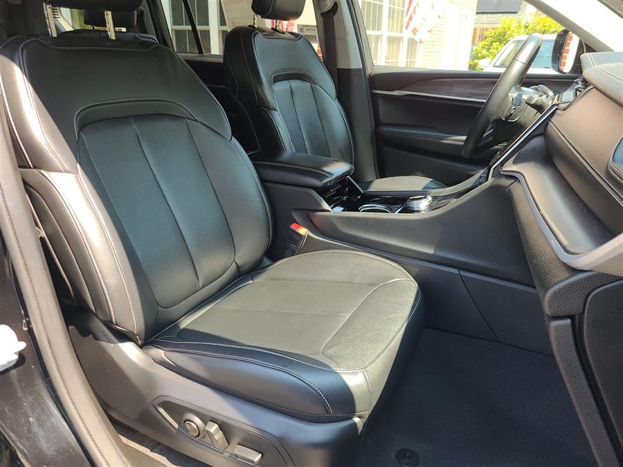 2022 Jeep Grand Cherokee L Limited 4x4, available for sale in Canton, Connecticut | Lava Motors. Canton, Connecticut 2022 Jeep Grand Cherokee L Limited 4x4, available for sale in Canton, Connecticut | Lava Motors. Canton, Connecticut