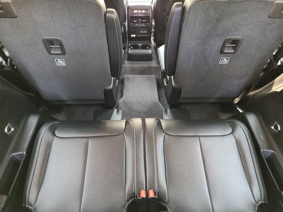 2022 Jeep Grand Cherokee L Limited 4x4, available for sale in Canton, Connecticut | Lava Motors. Canton, Connecticut 2022 Jeep Grand Cherokee L Limited 4x4, available for sale in Canton, Connecticut | Lava Motors. Canton, Connecticut