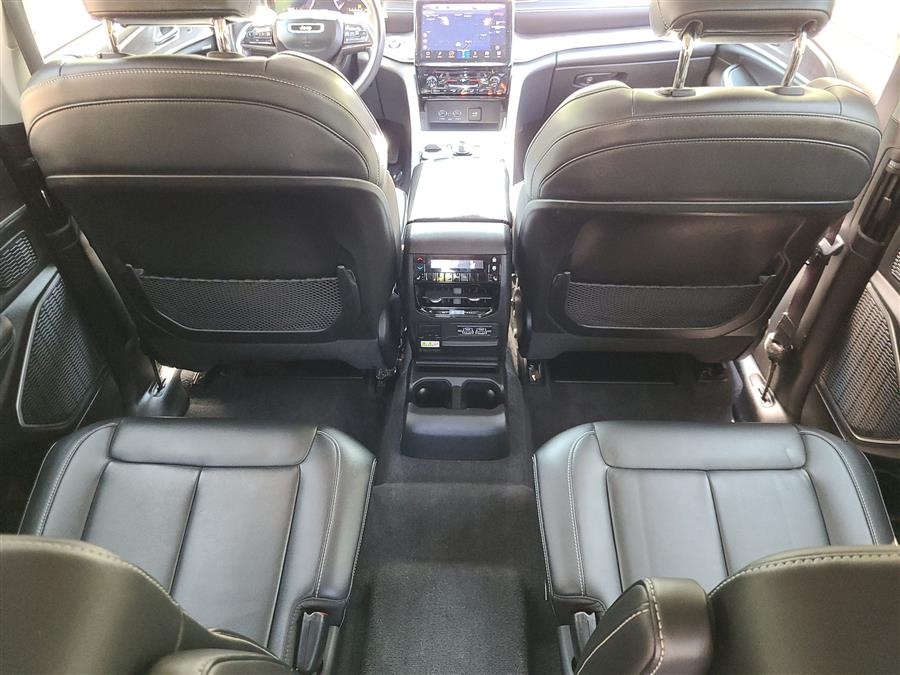 2022 Jeep Grand Cherokee L Limited 4x4, available for sale in Canton, Connecticut | Lava Motors. Canton, Connecticut 2022 Jeep Grand Cherokee L Limited 4x4, available for sale in Canton, Connecticut | Lava Motors. Canton, Connecticut