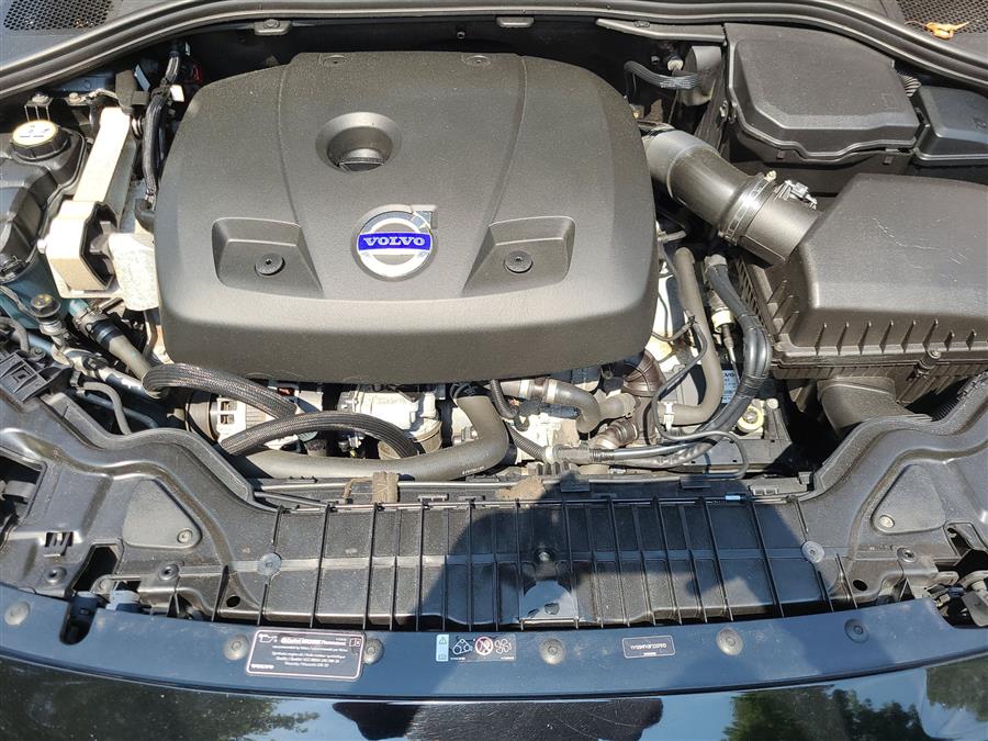 2015 Volvo S60 2015.5 4dr Sdn T5 Drive-E Premier FWD, available for sale in Canton, Connecticut | Lava Motors. Canton, Connecticut 2015 Volvo S60 2015.5 4dr Sdn T5 Drive-E Premier FWD, available for sale in Canton, Connecticut | Lava Motors. Canton, Connecticut