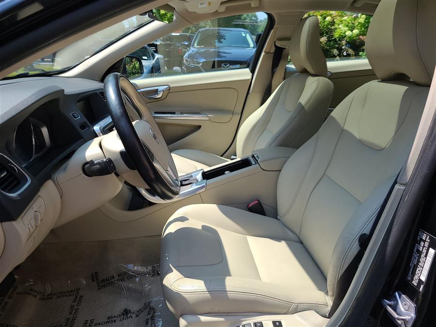 2015 Volvo S60 2015.5 4dr Sdn T5 Drive-E Premier FWD, available for sale in Canton, Connecticut | Lava Motors. Canton, Connecticut 2015 Volvo S60 2015.5 4dr Sdn T5 Drive-E Premier FWD, available for sale in Canton, Connecticut | Lava Motors. Canton, Connecticut