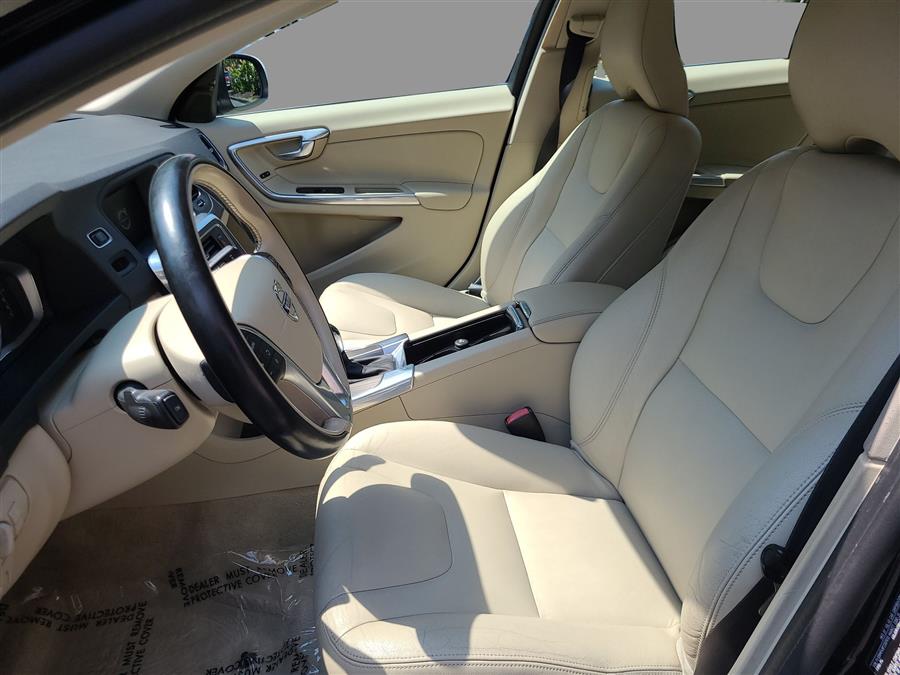 2015 Volvo S60 2015.5 4dr Sdn T5 Drive-E Premier FWD, available for sale in Canton, Connecticut | Lava Motors. Canton, Connecticut 2015 Volvo S60 2015.5 4dr Sdn T5 Drive-E Premier FWD, available for sale in Canton, Connecticut | Lava Motors. Canton, Connecticut